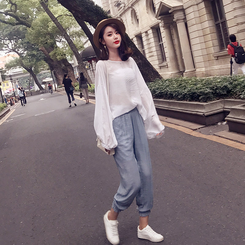 秋天矮个子腿短不是劣势!套装+包包+潮鞋，洋气显高挑照样美嫩