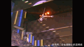  【亡命】刘德华亡命飞车，张曼玉空中飞人，老牌香港明星才是高危职业