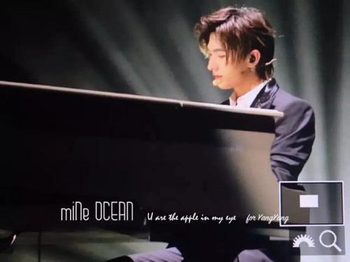 鲻鱼头发型得靠颜值撑！范丞丞像精灵，杨洋超日系，鹿晗不敢认！