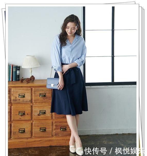 『清新的氛围』纯色衬衫穿腻了？这些带图案的衬衫穿搭不会让你失望！