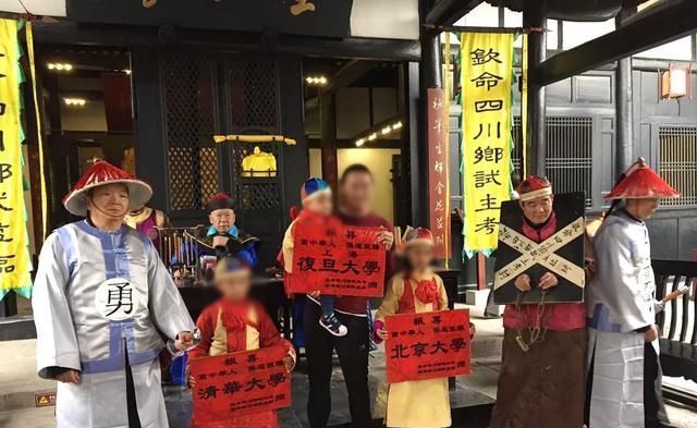 四川这个古城又火了，离成都重庆都很近，人们说它会超过丽江？