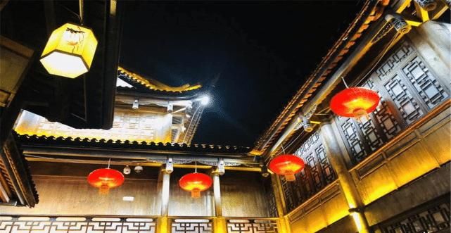  #未来#中国最有发展实力的2座城市，未来有望晋升一线，直逼北上广深