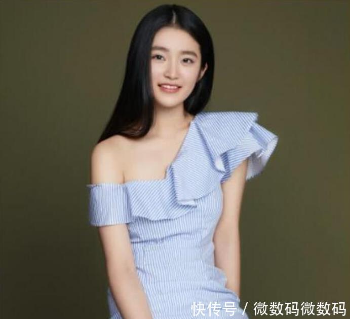 『感觉』林青霞的“女儿”颜值很高, 网友 仿佛看到林青霞年轻的模样