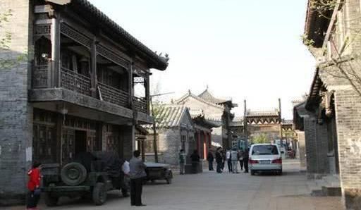 湖北堪比横店的景区，投资超过22亿元，因收费太高，却鲜有人来