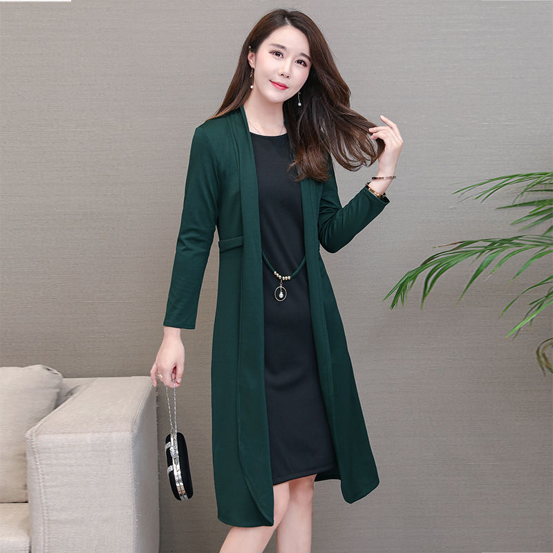 中秋聚餐别穿太土，秋季新鲜出炉的妈妈装，7080后穿，特减龄