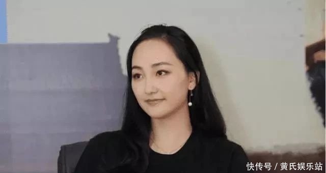 『家暴』她不惧怕家暴嫁二婚渣男，婚后连生3胎，今30岁仍嫩得像20岁