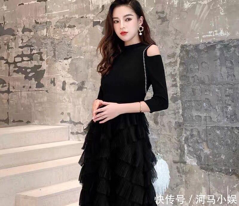 设计@连衣裙:露肩的款式,优雅又性感,清新又减龄,你爱了吗?