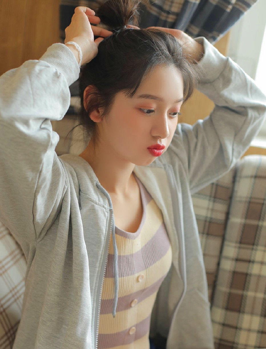 『白皙』少女风美少女战士白皙迷人写真,锁屏图片,手机壁纸