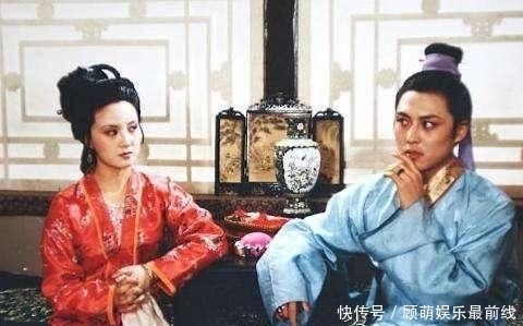荣国府里■红楼梦:第一次小产,第二次流产,第三次血山崩,王熙凤身子被谁糟蹋坏了?