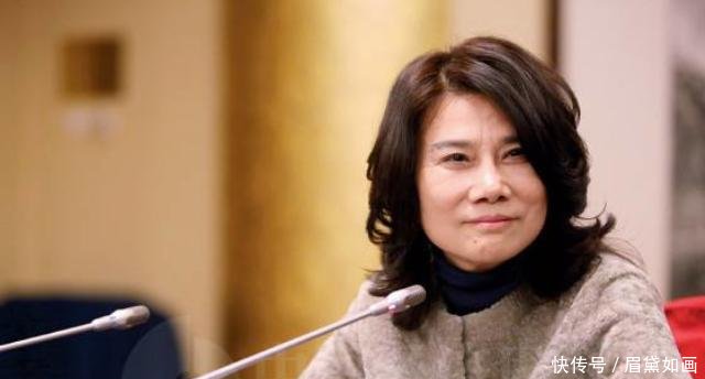 董明珠仿妆视频