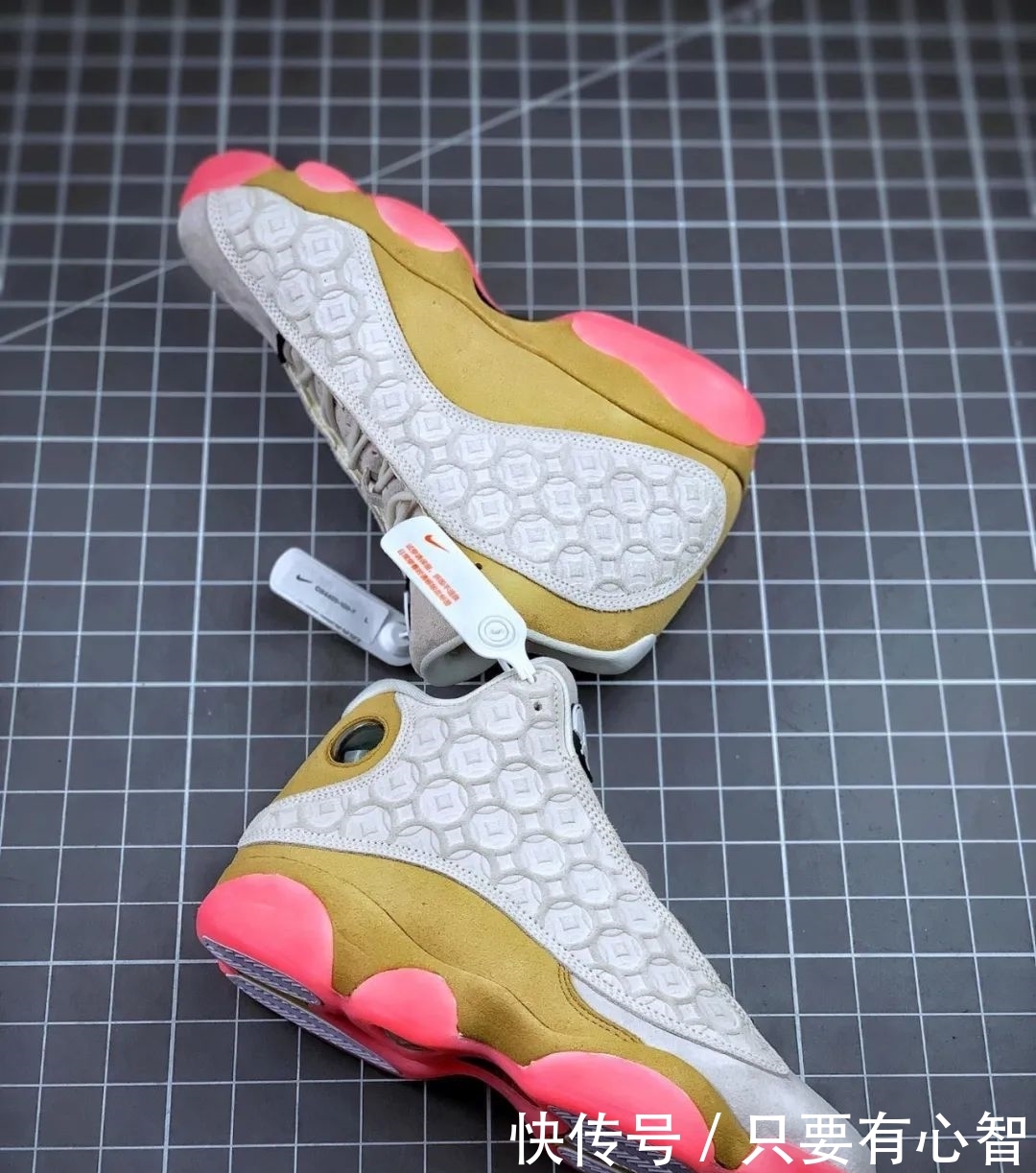  『信物』这个庚子年需要一点“信物”！AJ13 “CNY” 中国铜钱限定开箱测评！