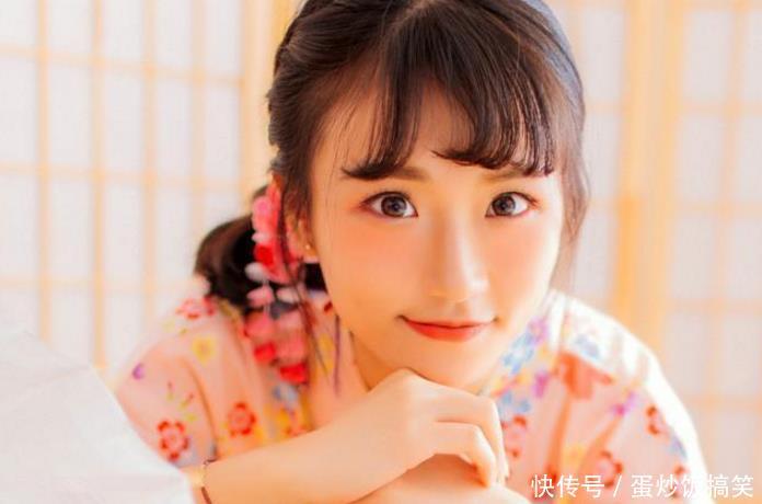 老妈知道我失恋了,我哭,她知道我伤心,我狂笑,她