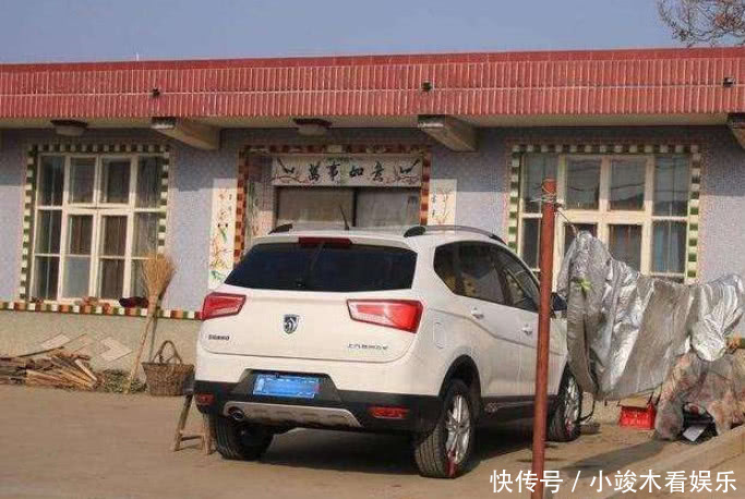 农村“怪象”之一，买车和没买车的差别有多大解释完，懂了
