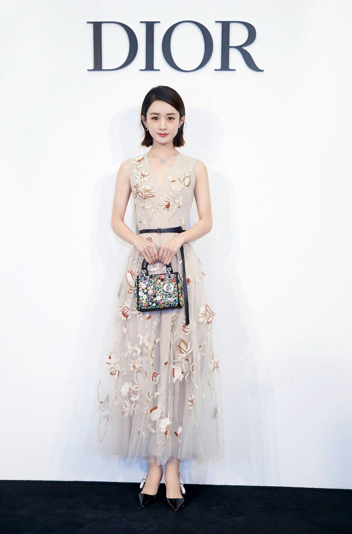 赵丽颖穿过最美的六套长裙，其中两套连铁粉都没见过!