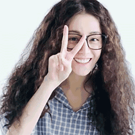 谁说戴眼镜一定丑?杨幂、倪妮的时髦眼镜妆3分钟就学会!