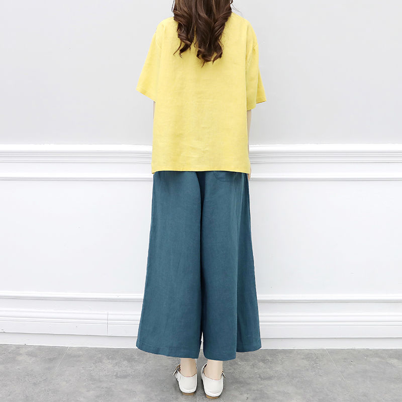 有肚子三四十岁女人尽量别少裙子，瞧瞧刚上新的套装裤，遮肚白嫩