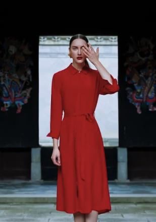  [美力]米皇服饰MIHUANG2020春夏，真丝印花美力进化沸腾时尚圈