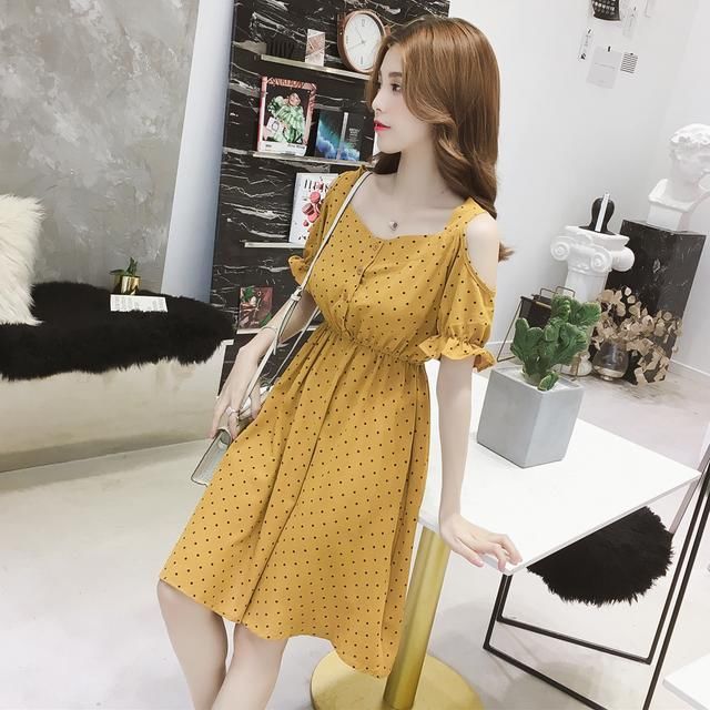 轻熟甜美的韩范儿连衣裙，小姐姐这样穿颜值爆表哦！