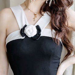 女人“露”点就不正经?看下面女人真大胆，妩媚性感惹人怜