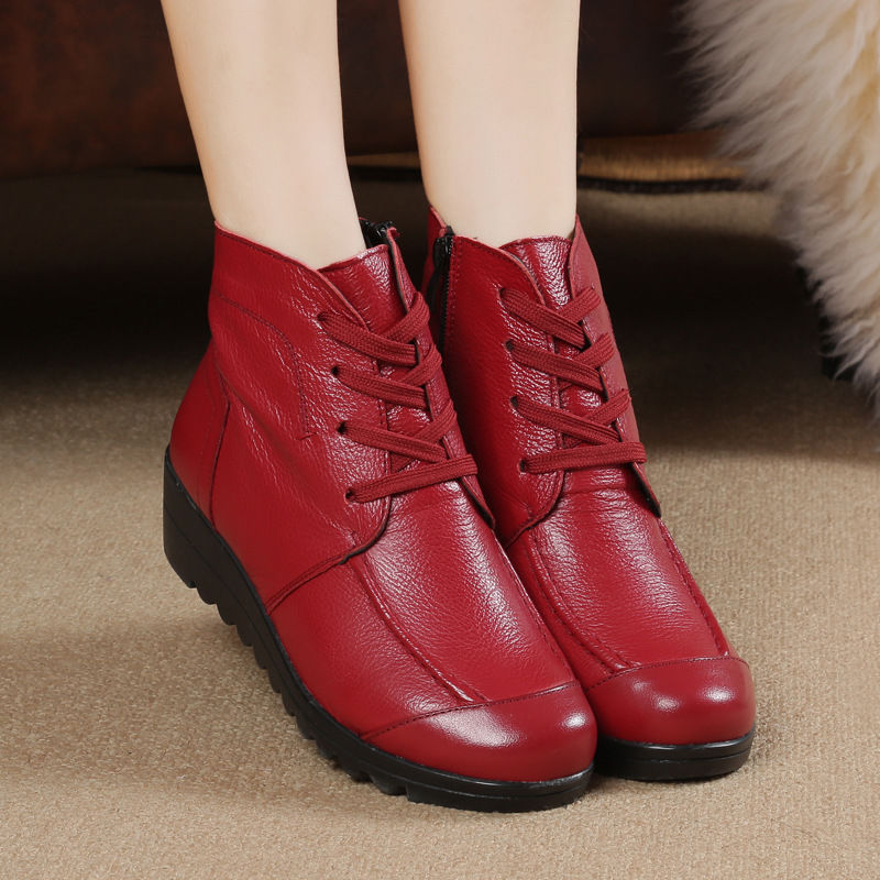 天气凉了，少穿凉鞋了!快备上今秋流行的靴子，高级显档次