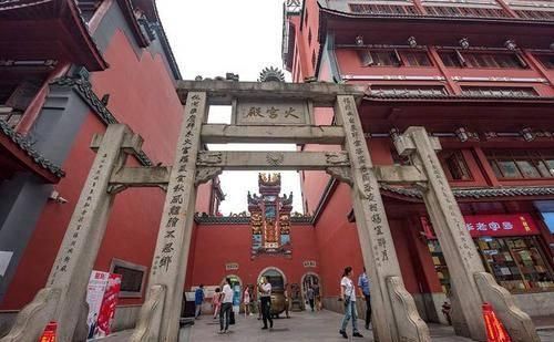 我国最“有意思”的城市，基本没旅游景点，却靠旅游业收入1500亿