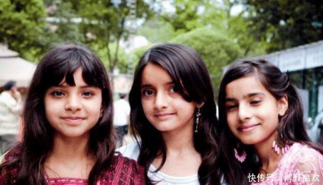 去巴基斯坦旅游,不要对巴基斯坦女孩这样做,导游可能回不了国