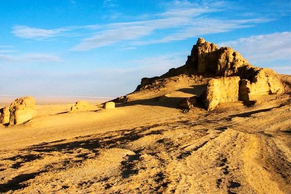 可可西里无人区  盐湖沙漠雅丹雪山湖泊草原原始风貌生机盎然