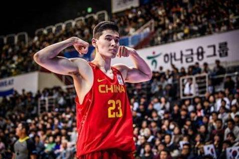 新疆黑马再砍19分11板,奇兵终爆发,这么打CBA待不下去了