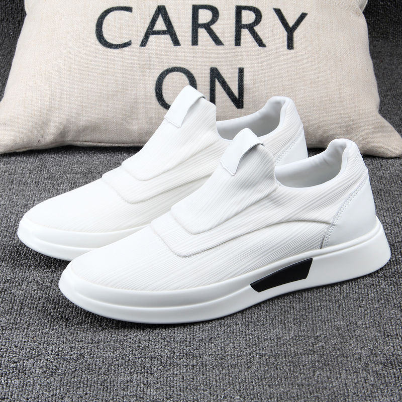 “回力鞋”出炉啦!比双星鞋好看，比真皮鞋还霸气，立秋穿刚刚好