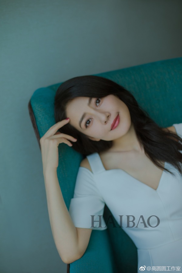 高圆圆剪完清凉妹妹头一秒回十八