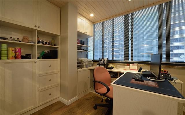 130三房改四房“裸色小清新”，设计师的色调搭配非常和谐