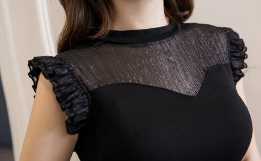 姑娘就服你!这样显胸的连衣裙，你都敢穿出门，不过真心性感迷人