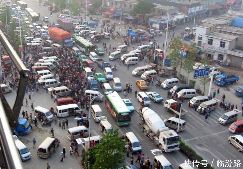 中国人口最多的县城，人口数量多达230万，却穷得连火车站也没有