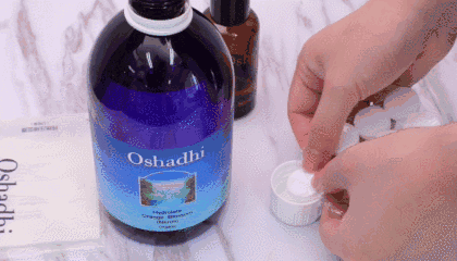 秦岚15年前被喷绿茶婊，如今“白月光”霸气回应整容谣言再度翻红