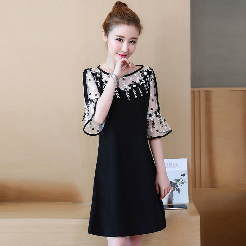 谁说女丰满大不好看?学图下女人这样穿,显身材,妩媚漂亮又迷人