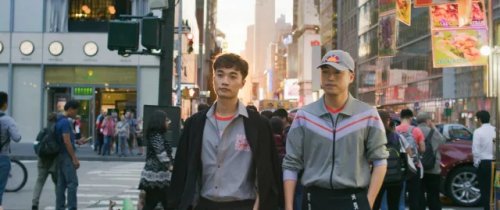 时尚跨界 肯德基携手安娜苏“制服”时尚圈,“包”你不一样