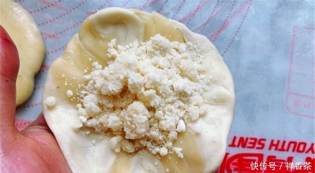  【吃法】这才是面粉最美味的吃法，外酥里嫩，比肉还香，做一次吃三天