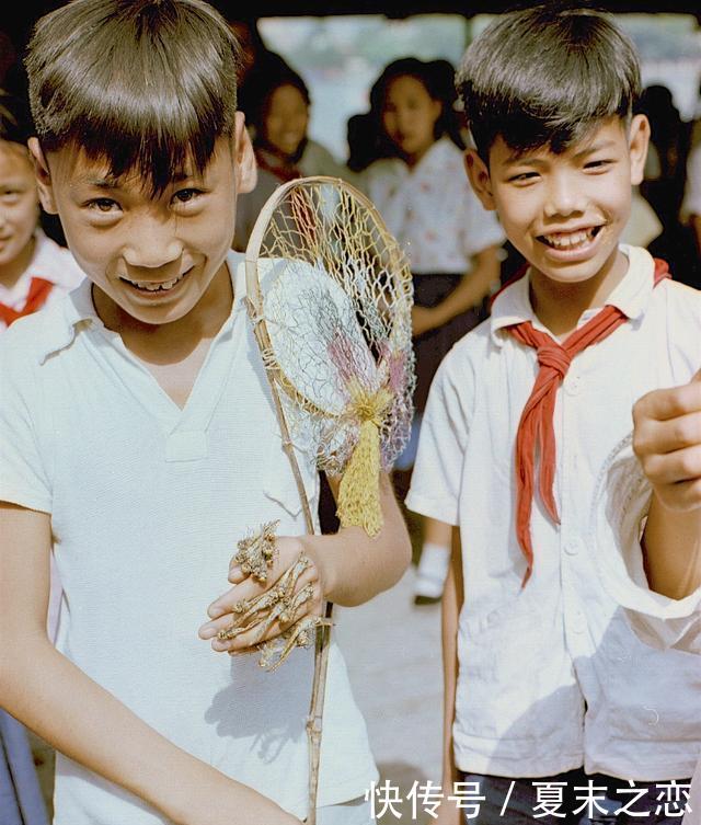 彩色老照片，建国十周年时的生活记忆！