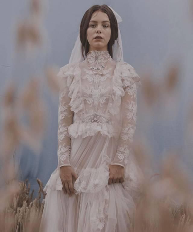  【Katya】Boho Wedding Dresses：提点新娘性格的迷人多面性，英国婚纱品牌Katya Katya