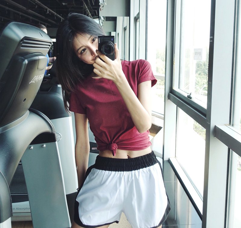 健身房女人太会穿了!穿下面“忍者服”，前凸后翘撩倒一大片