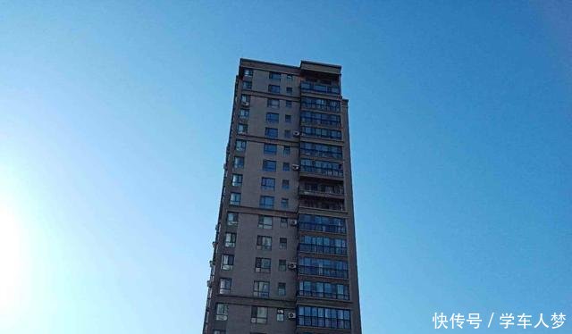 『珍珠全面屏』新生代的小明星-荣耀畅玩9A能不能撩动你的骚色之心