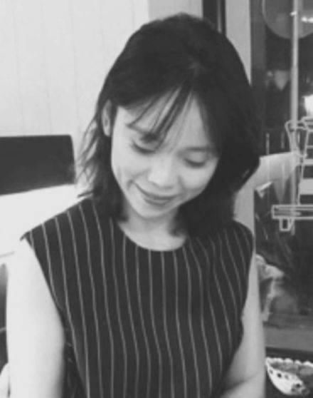 『RODERIC』“时尚潮流就是说丑恶，因此半年就换一次”——RODERIC WONG的“反时尚潮流”