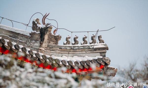 北京迎2019入冬初雪 颐和园雪景美如画