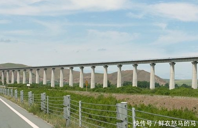  「设计师」为什么中国高铁不走平地，而非要花钱建高架设计师道