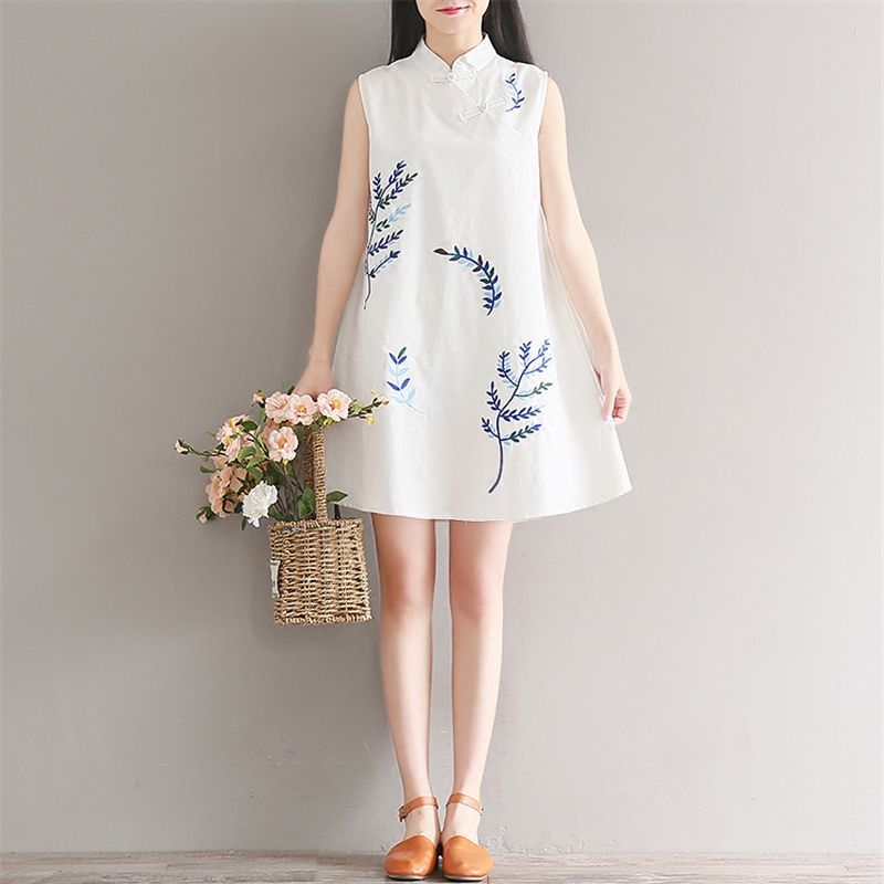 七月的高温高温别傻傻的穿长裤了，今年流行连衣裙，穿上确实洋气