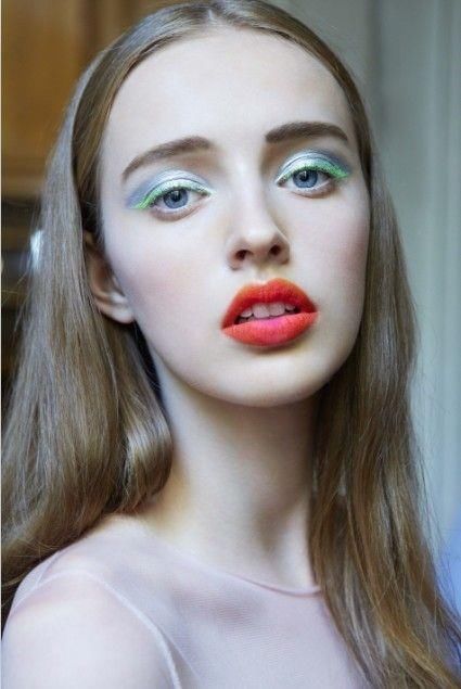 跟刘亦菲赵丽颖偷学“哭了也能美”眼妆，就是“仙女式哭泣”本仙