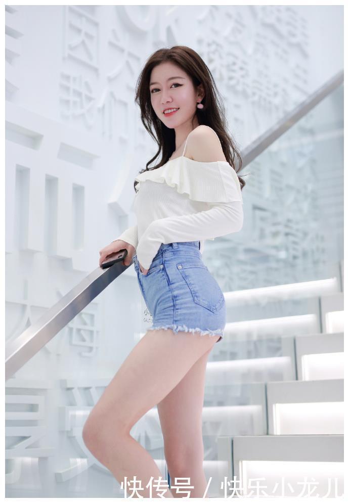 魅力|时尚穿搭:简单的短裤,也会让你很有魅力