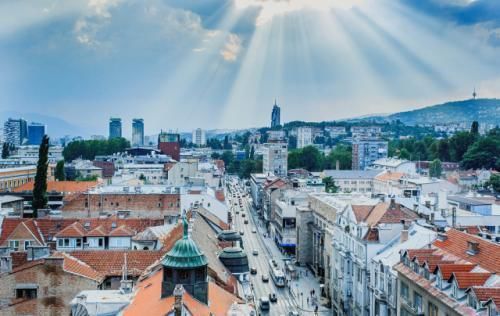 这个曾经的“寡妇”国,对中国游客实行免签,吸引着众多中国人!