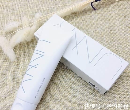  『中招』用了可能会“烂脸”！这些洁面乳的“黑名单”，你中招了吗？