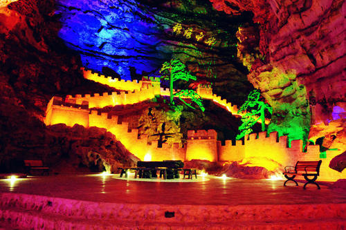 一个藏酒的洞,咋就成了收费的景区?